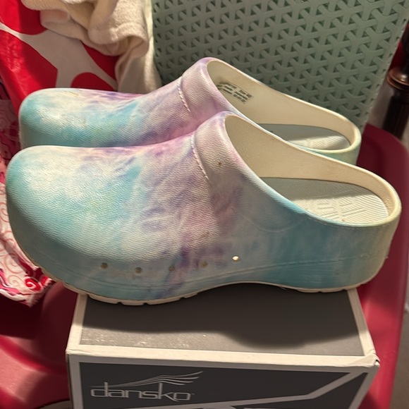 Size 40 Dansko tested rubber clogs mostly new worn a couple of times - Picture 3 of 7